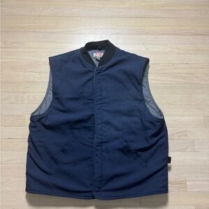 Bulwark Flame resistant vest with a relaxed fit men’s XXL